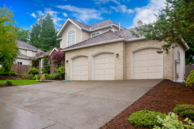 Landing driveway washing