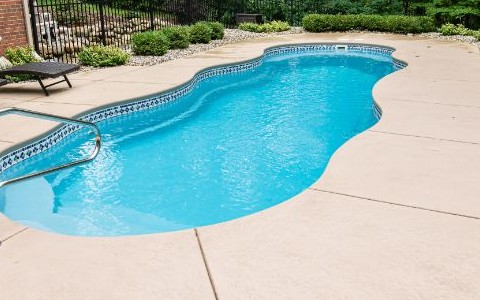 Pool deck cleaning in Brushy Creek